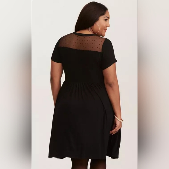 Torrid Mesh Skater Dress Size 2 - Picture 1 of 4